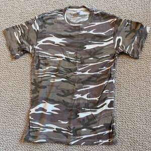 size small camo tee